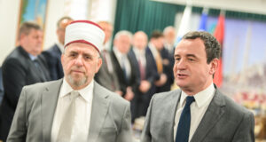 Kurti: E falënderoj Bashkësinë Islame të Kosovës në krye me myftiun Naim Tërnava për rolin, kontributin dhe bashkëpunimin kurti:-e-falenderoj-bashkesine-islame-te-kosoves-ne-krye-me-myftiun-naim-ternava-per-rolin,-kontributin-dhe-bashkepunimin