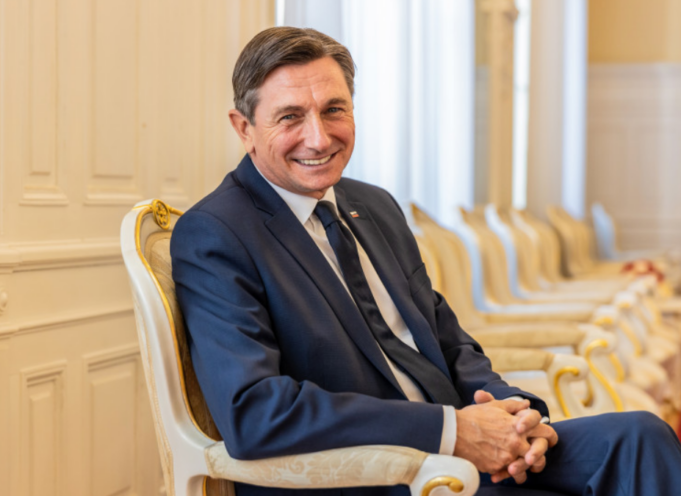 pahor-konfirmon-planet-per-ta-zevendesuar-lajcakun-ne-dialog