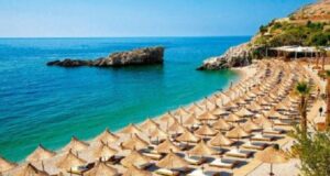 Shumica e shqiptarëve të Shqipërisë nuk e kanë vizituar asnjëherë Kosovën shumica-e-shqiptareve-te-shqiperise-nuk-e-kane-vizituar-asnjehere-kosoven