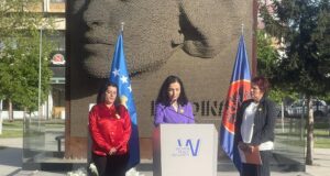 Osmani: Drejtësia nuk do të jetë e plotë pa ballafaqimin e kriminelëve me veprat e tyre osmani:-drejtesia-nuk-do-te-jete-e-plote-pa-ballafaqimin-e-krimineleve-me-veprat-e-tyre