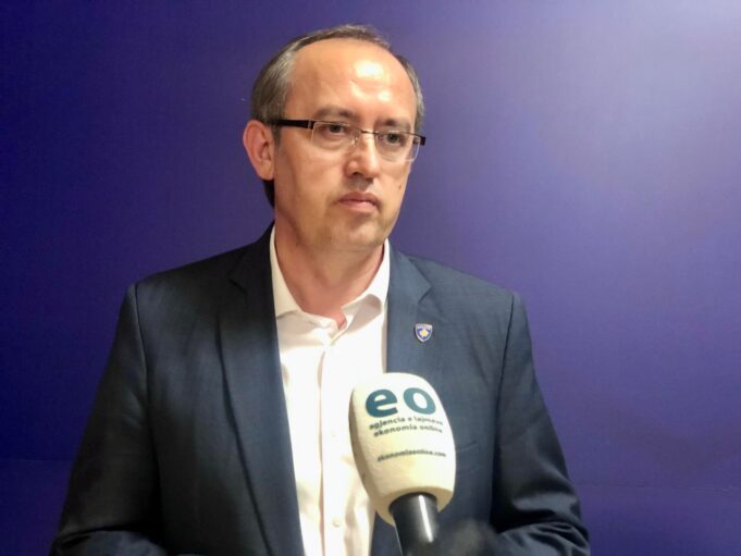 hoti-–-osmanit-e-kurtit:-po-tregoni-mungese-respekti-ndaj-izraelit-duke-mos-emeruar-ambasador-atje