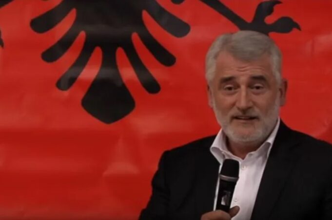 menduh-thaci:-nderhyrja-e-kurtit-ne-maqedoni-te-veriut,-njejte-si-e-putinit