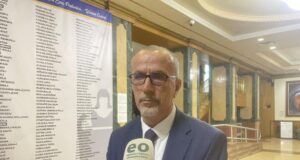 Haxhiu: Politika e Kurtit, Toka e Manastirit të Deçani + ZAJEDNICA = KiE haxhiu:-politika-e-kurtit,-toka-e-manastirit-te-decani-+-zajednica-=-kie