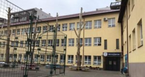 Sot në të gjitha shkollat e kryeqytetit ora e parë i dedikohet kundërshtimit të dhunës gjinore sot-ne-te-gjitha-shkollat-e-kryeqytetit-ora-e-pare-i-dedikohet-kundershtimit-te-dhunes-gjinore