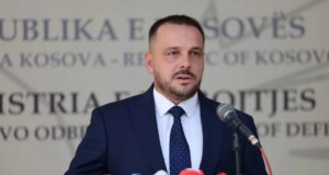 Maqedonci: Serbia do të testojë dronë kamikazë në kufi me Kosovën maqedonci:-serbia-do-te-testoje-drone-kamikaze-ne-kufi-me-kosoven