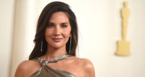 Olivia Munn flet për betejën me kancerin e gjirit dhe menopauzën e shkaktuar nga mjekësia olivia-munn-flet-per-betejen-me-kancerin-e-gjirit-dhe-menopauzen-e-shkaktuar-nga-mjekesia