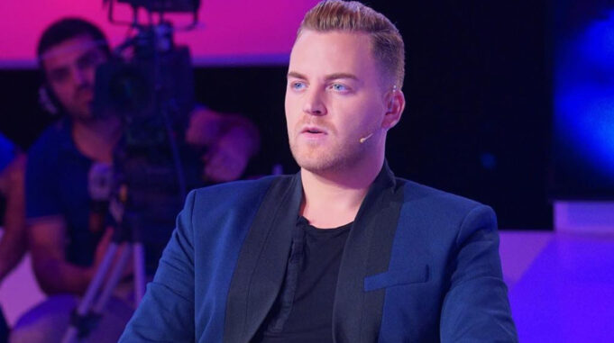 “cili-eshte-i-dashuri-yt?”/-egla-i-pergjigjet-pyetjes-se-ledionit