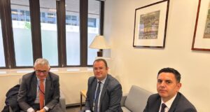 Guvernatori Ismaili takohet me anëtarin e Bordit Ekzekutiv të BQE-së, Piero Cipollone në Washington guvernatori-ismaili-takohet-me-anetarin-e-bordit-ekzekutiv-te-bqe-se,-piero-cipollone-ne-washington