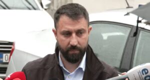 Krasniqi nga Veriu: Lista Serbe dëshiron ta ketë monopolin mbi politikën e serbëve në Kosovë krasniqi-nga-veriu:-lista-serbe-deshiron-ta-kete-monopolin-mbi-politiken-e-serbeve-ne-kosove