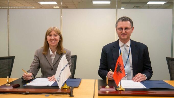 banka-boterore,-80-milione-dollare-ne-mbeshtetje-te-turizmit-te-qendrueshem