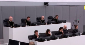 Në seancë të mbyllur, vazhdon dëshminë dëshmitari i 54 në rastin Thaçi dhe të tjerët ne-seance-te-mbyllur,-vazhdon-deshmine-deshmitari-i-54-ne-rastin-thaci-dhe-te-tjeret