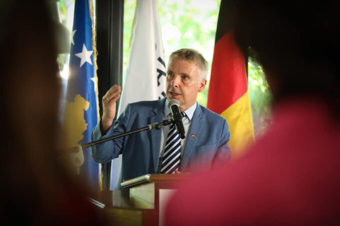 zgjedhjet-ne-veri,-rohde-:-bojkoti-i-kerkuar-nga-lista-serbe,-per-keqardhje-dhe-shkaterrues