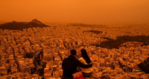 Mjegullnaja portokalli e pluhurit të Saharasë zbret mbi Athinë mjegullnaja-portokalli-e-pluhurit-te-saharase-zbret-mbi-athine