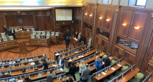 Opozita lëshon seancën për shkak të qasjes së mazhorancës karshi raportit të DASh-it opozita-leshon-seancen-per-shkak-te-qasjes-se-mazhorances-karshi-raportit-te-dash-it