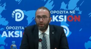 Reagon Bardhi pasi SPAK refuzoi kallëzimin e Olsi Ramës: Prokuroria e Posaçme të na provojë që s’ka të paprekshëm në Shqipëri reagon-bardhi-pasi-spak-refuzoi-kallezimin-e-olsi-rames:-prokuroria-e-posacme-te-na-provoje-qe-s’ka-te-paprekshem-ne-shqiperi