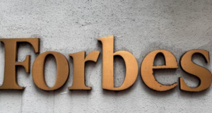 Arrestohet gazetari i Forbes Russia, ndau lajmet për Bucha-n arrestohet-gazetari-i-forbes-russia,-ndau-lajmet-per-bucha-n