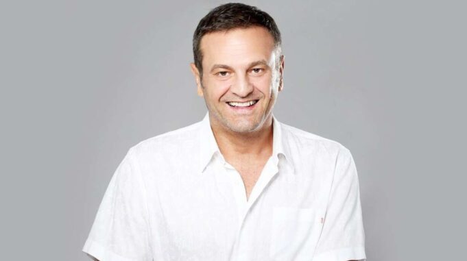 sinan-vllasaliu-ne-shba,-anulohet-seanca-ne-rastin-ku-po-akuzohet-per-shmangie-nga-tatimi