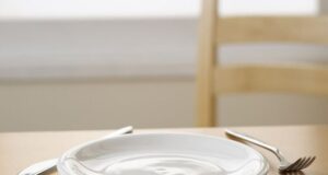 Ushqimet që nuk duhet t’i hash kurrë esëll ose me stomakun bosh ushqimet-qe-nuk-duhet-t’i-hash-kurre-esell-ose-me-stomakun-bosh