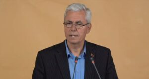 Mungon Sami Kurteshi, shtyhet seanca në rastin ku ai po akuzohet për sulm ndaj zyrtarit të KQZ-së mungon-sami-kurteshi,-shtyhet-seanca-ne-rastin-ku-ai-po-akuzohet-per-sulm-ndaj-zyrtarit-te-kqz-se