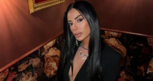Emocionuese – Kaderi bëhet bashkë me nënën e saj emocionuese-–-kaderi-behet-bashke-me-nenen-e-saj