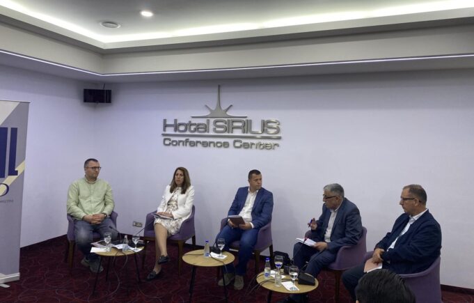 ikd-publikon-“doracakun-per-shpalljen-e-greves-se-ligjshme”:-ndalja-e-pages-per-grevistet-e-mbyt-organizimin-sindikal