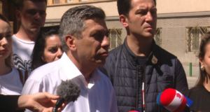 Mexhiti s’përgjigjet nëse ka folur me Mickoskin për ndryshimet kushtetuese: Do jemi pjesë e qeverisë mexhiti-s’pergjigjet-nese-ka-folur-me-mickoskin-per-ndryshimet-kushtetuese:-do-jemi-pjese-e-qeverise