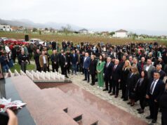 Haradinaj në Lybeniq: Barbaria e shtetit fashist serb nuk kurseu askënd haradinaj-ne-lybeniq:-barbaria-e-shtetit-fashist-serb-nuk-kurseu-askend