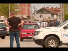 Sulm me armë zjarri ndaj kryetarit të Haraçinës në Maqedoni të Veriut, plagosen dy punëtorë sulm-me-arme-zjarri-ndaj-kryetarit-te-haracines-ne-maqedoni-te-veriut,-plagosen-dy-punetore