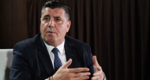 Haziri: Kurti deri më sot krijoi 8 situata krizash në Kosovë – Osmani dera e vetme për raportet e mira me ShBA haziri:-kurti-deri-me-sot-krijoi-8-situata-krizash-ne-kosove-–-osmani-dera-e-vetme-per-raportet-e-mira-me-shba