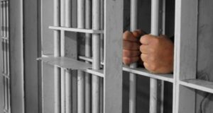 Një muaj paraburgim për personin që posedonte dhe shiste substanca narkotike nje-muaj-paraburgim-per-personin-qe-posedonte-dhe-shiste-substanca-narkotike