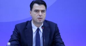 “Nga telemarketingu tek puna si DJ”, Basha tregon për muzikën dhe jetën e natës “nga-telemarketingu-tek-puna-si-dj”,-basha-tregon-per-muziken-dhe-jeten-e-nates