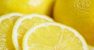 Pse duhet të konsumoni limon gjatë dimrit pse-duhet-te-konsumoni-limon-gjate-dimrit