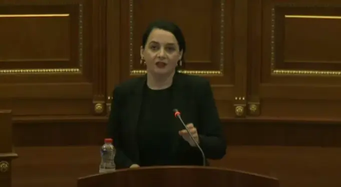 fitore-pacolli:-ne-e-ckapem-shtetin