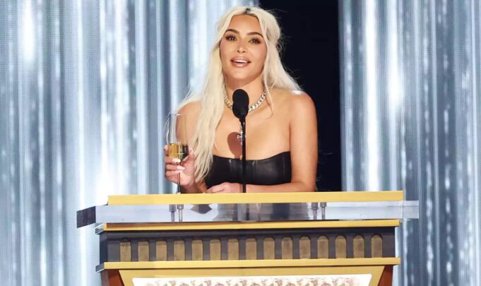 kim-kardashian-e-mohon-me-shaka-te-kete-pasur-ndonjehere-lidhje-me-tom-brady-n