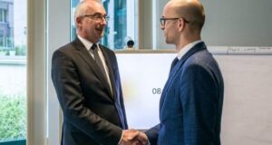 Zv.ministri i MPJD takohet me zyrtarin e lartë hungarez – i kërkon mbështetje për anëtarësimin e Kosovës në KiE zv.ministri-i-mpjd-takohet-me-zyrtarin-e-larte-hungarez-–-i-kerkon-mbeshtetje-per-anetaresimin-e-kosoves-ne-kie
