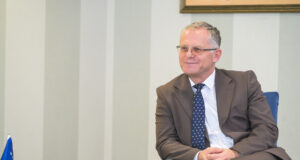 Bislimi uron VMRO’në, e përmend formimin e Qeverisë së koalicionit atje- shpreh gatishmëri për bashkëpunim bislimi-uron-vmro’ne,-e-permend-formimin-e-qeverise-se-koalicionit-atje-shpreh-gatishmeri-per-bashkepunim