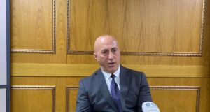 Haradinaj refuzon ftesën e Kurtit, për këto tema flisni me Besnik Tahirin haradinaj-refuzon-ftesen-e-kurtit,-per-keto-tema-flisni-me-besnik-tahirin