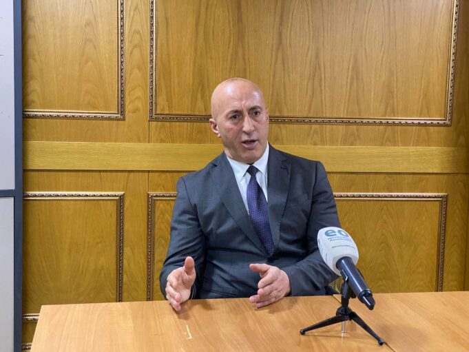 haradinaj-refuzon-ftesen-e-kurtit,-per-keto-tema-flisni-me-besnik-tahirin