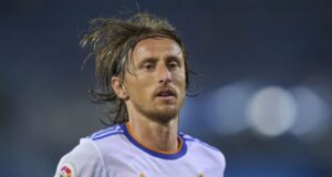Modric po largohet nga Reali, kush do ta mbajë numrin 10-të modric-po-largohet-nga-reali,-kush-do-ta-mbaje-numrin-10-te