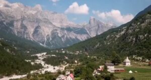 VOA artikull për veriun e Shqipërisë: Zona me pasuri turistike ende të pashfrytëzuara voa-artikull-per-veriun-e-shqiperise:-zona-me-pasuri-turistike-ende-te-pashfrytezuara