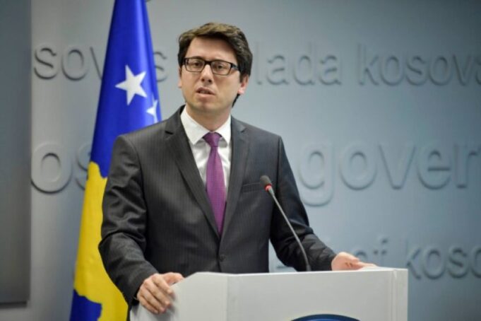 murati-thirrje-qytetareve-te-marrin-pjese-ne-regjistrimin-e-popullsise:-nese-s’e-beni,-s’do-ekzistoni-ne-statistikat-e-shtetit