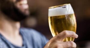 Shkencëtarët pranojnë se birrat e forta janë më të shëndetshme për një arsye shkencetaret-pranojne-se-birrat-e-forta-jane-me-te-shendetshme-per-nje-arsye