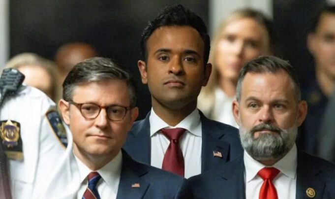 republikanet-dynden-ne-gjykate-per-te-treguar-se-qendrojne-krah-trump-it