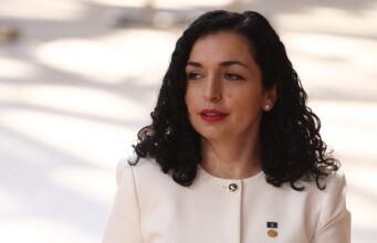 Osmani udhëton në Bullgari me ftesë të Hillary Clinton, merr pjesë në Clinton Global Initiative osmani-udheton-ne-bullgari-me-ftese-te-hillary-clinton,-merr-pjese-ne-clinton-global-initiative