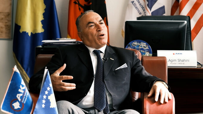 shahini:-16-milion-euro-ne-dite-te-qytetareve-te-kosoves-dalin-jashte-vendit-per-blerjen-e-produkteve-te-gatshme