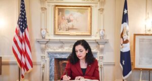 Osmani takon të dielën Nënsekretaren Allen, nënshkruajnë marrëveshje kundër manipulimit të informacionit osmani-takon-te-dielen-nensekretaren-allen,-nenshkruajne-marreveshje-kunder-manipulimit-te-informacionit