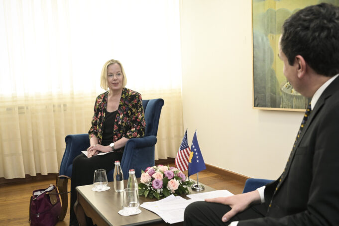 i-shprehu-brengen-chulick-per-spastrimin-etnik-te-shqiptareve-ne-lugine/-aktivisti-nga-medvegja-i-reagon-kurtit:-cinizem