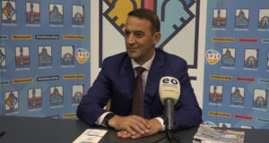 Daut Haradinaj ia tregon Kurtit rrugën drejt zgjedhjeve: Nëse do ai, ekziston një zgjidhje daut-haradinaj-ia-tregon-kurtit-rrugen-drejt-zgjedhjeve:-nese-do-ai,-ekziston-nje-zgjidhje