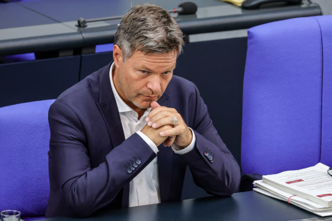 veprimet-e-izraelit-jane-te-papajtueshme-me-ligjin-nderkombetar,-thote-zevendeskancelari-gjerman