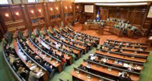 Partitë politike flasin për zgjedhje të parakohshme, por ende nuk dihet nëse do të mbahen ato partite-politike-flasin-per-zgjedhje-te-parakohshme,-por-ende-nuk-dihet-nese-do-te-mbahen-ato